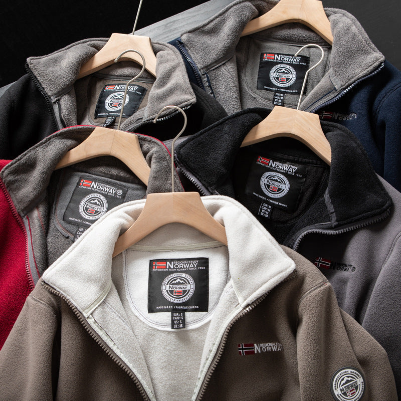 Chaqueta con capucha de forro polar de doble capa