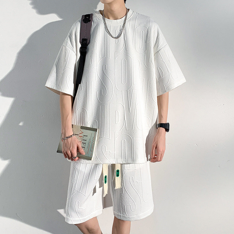Conjunto de camiseta de manga corta y pantalones cortos de ajuste holgado para hombres