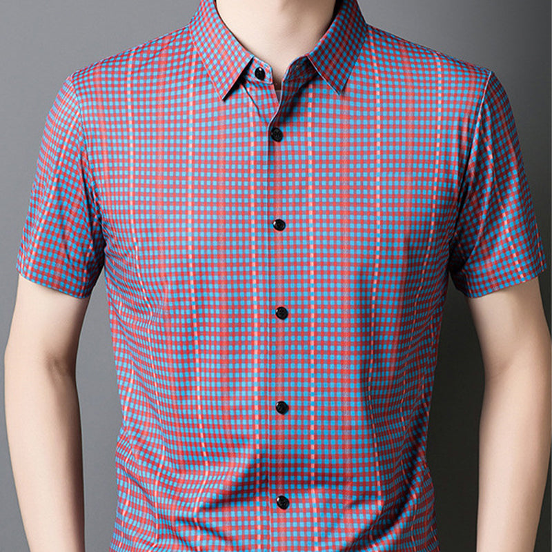 Camisa informal de manga corta con solapa elástica y cuadros vibrantes para hombre