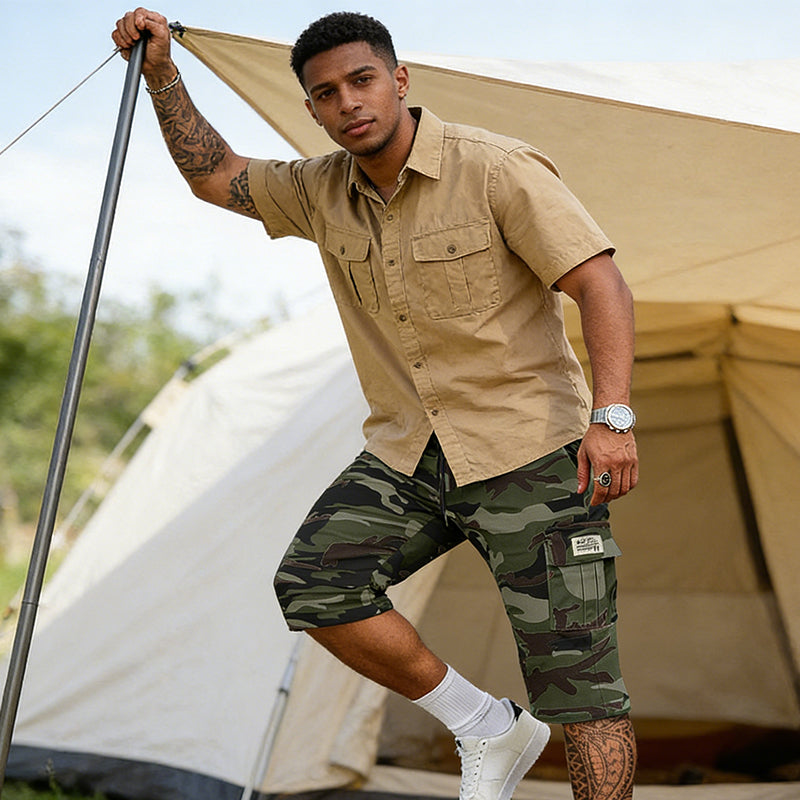 Pantalones cortos cargo de camuflaje masculino con múltiples bolsillos