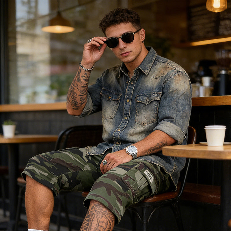 Pantalones cortos cargo de camuflaje masculino con múltiples bolsillos