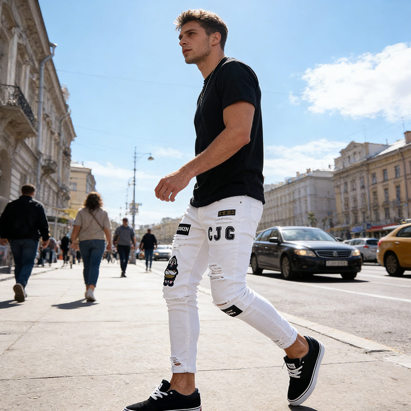🔥 ¡50% DE DESCUENTO AHORA! 👖 Vaqueros ajustados rotos para hombre – Diseño con parches modernos y denim resistente 🎨👟