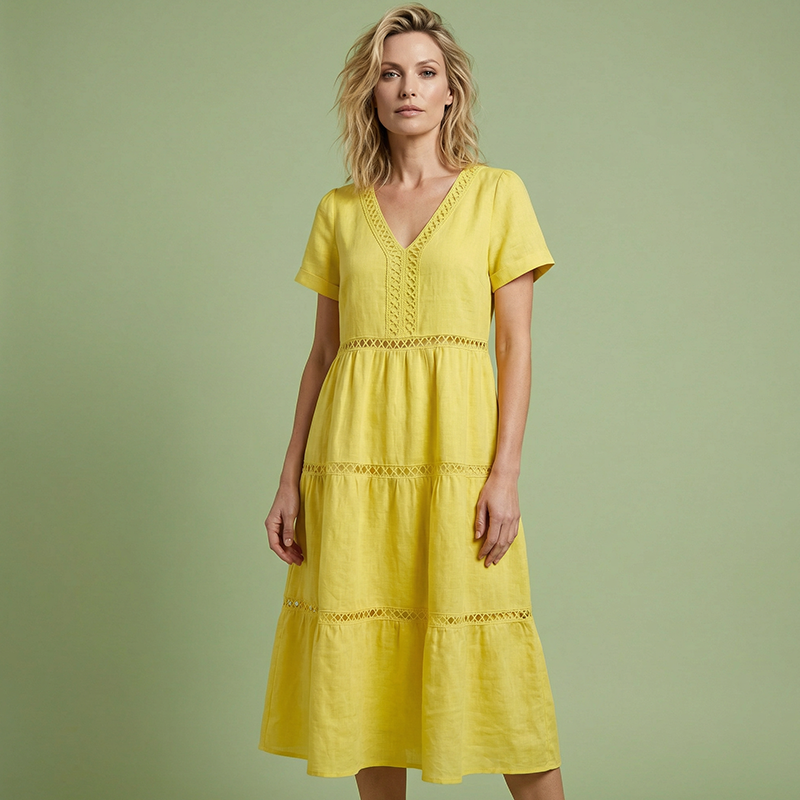 Vestido elegante de mujer con escote en V e inserción de encaje