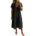 Vestido elegante de mujer con escote en V e inserción de encaje