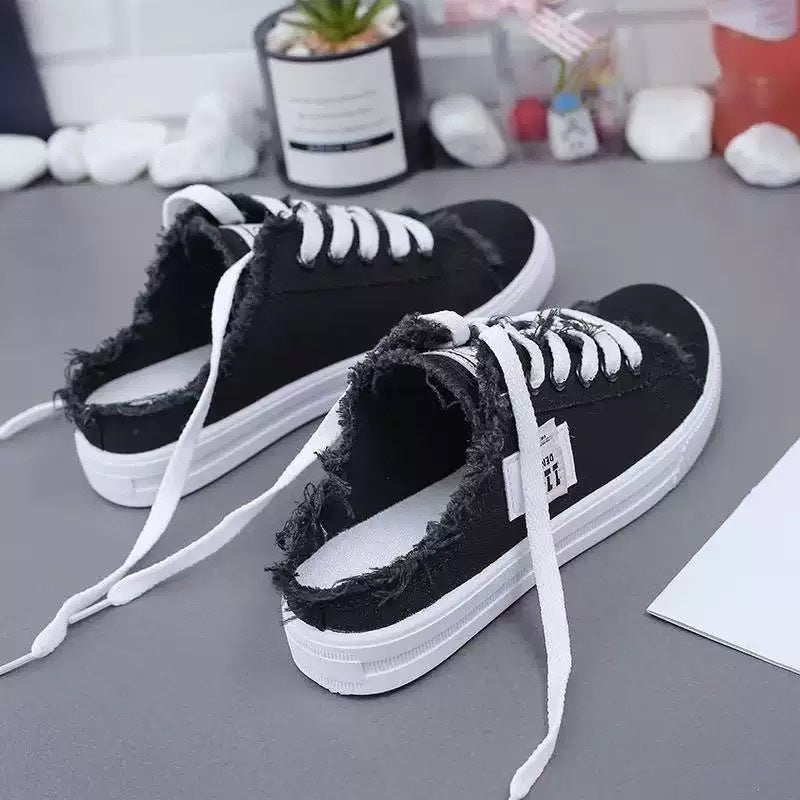 👡 ¡OFERTA POR TIEMPO LIMITADO 50% DE DESCUENTO! 🌀 Zapatillas Mule de Mezclilla para Mujer – Diseño Sin Talón, Bordes Deshilachados, Suela Plana y Estilo Casual Versátil ✨